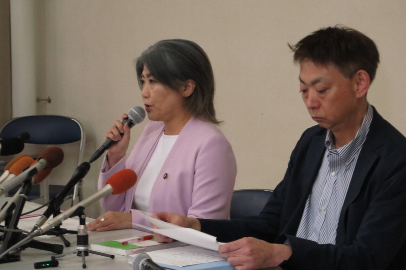 【静岡】辞職表明の伊東市長　「卒業証書」、地検に提出の意向